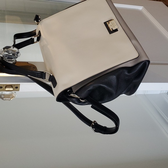 Kate Spade Off White Grey and Black Leather Handle Bag, Fold Over Tote - Picture 7 of 10